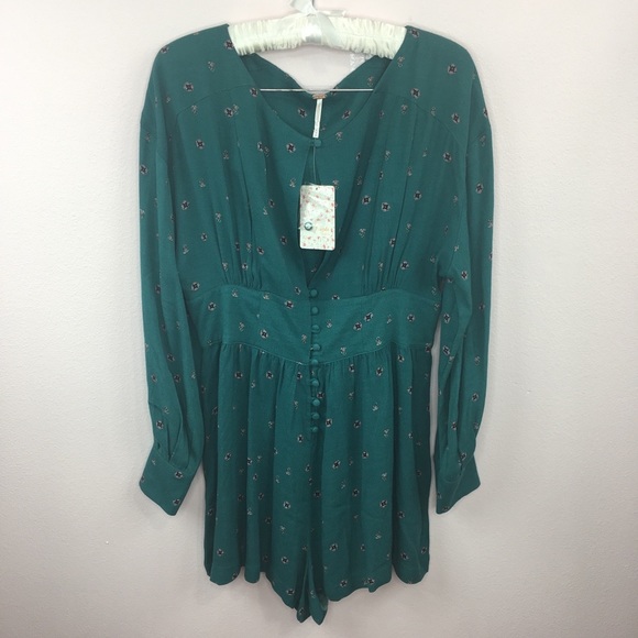 Free People Long Sleeved Shorts Romper NWT SZ M - Picture 3 of 10